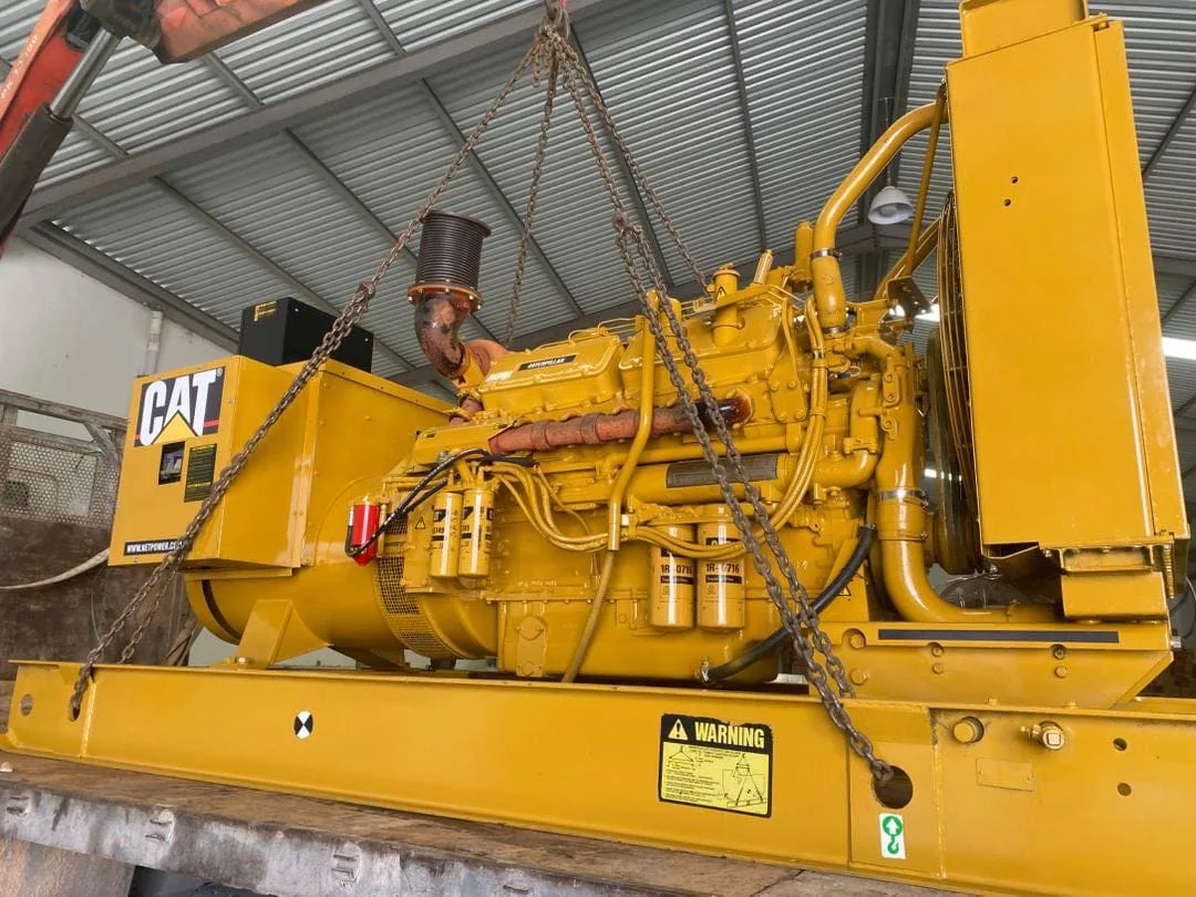 مولد كاتربيلر Caterpillar للبيع في ليبيا